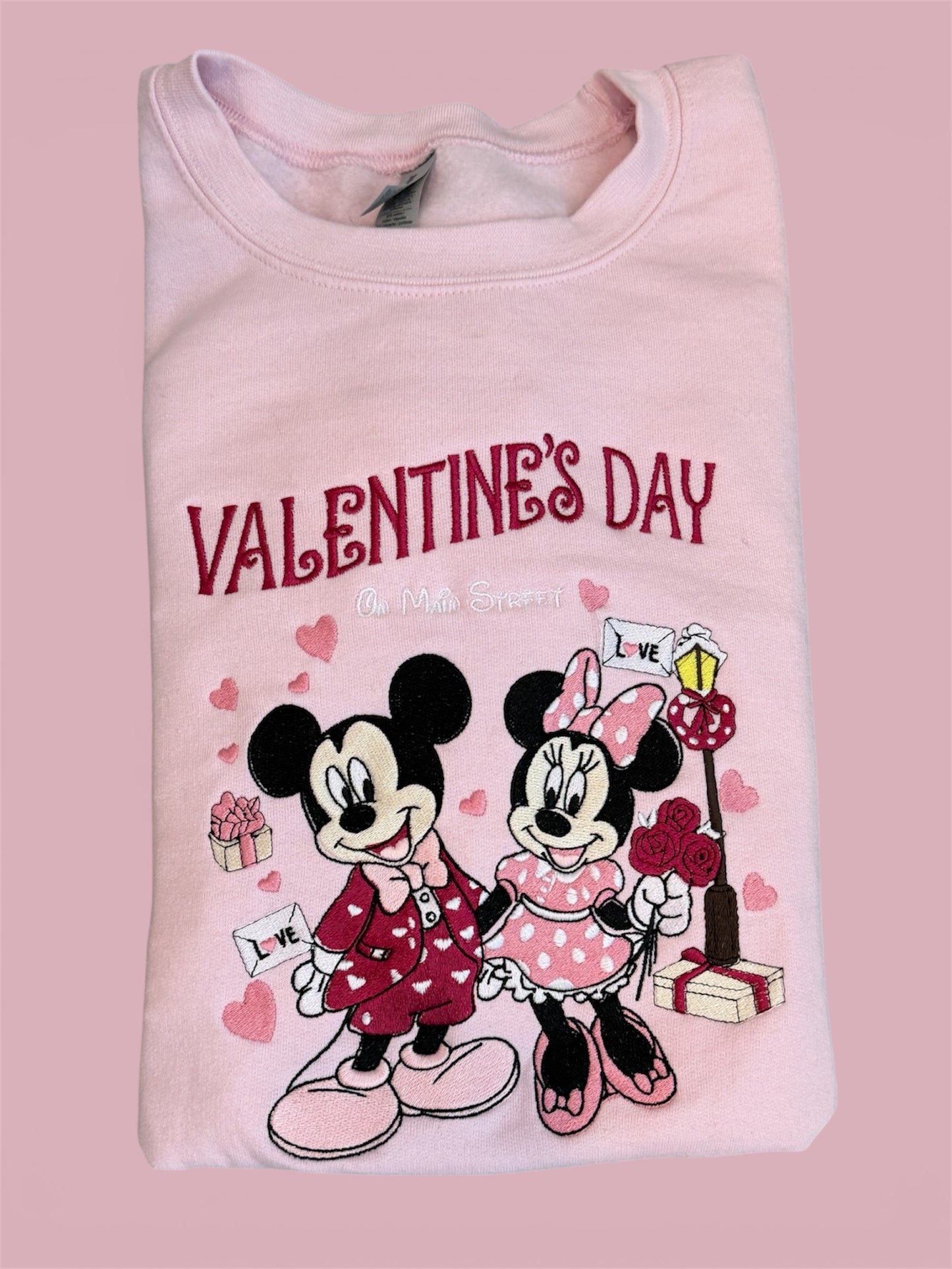 ❤️ Mickey & Minnie Valentine’s Embroidered Sweatshirt ❤️