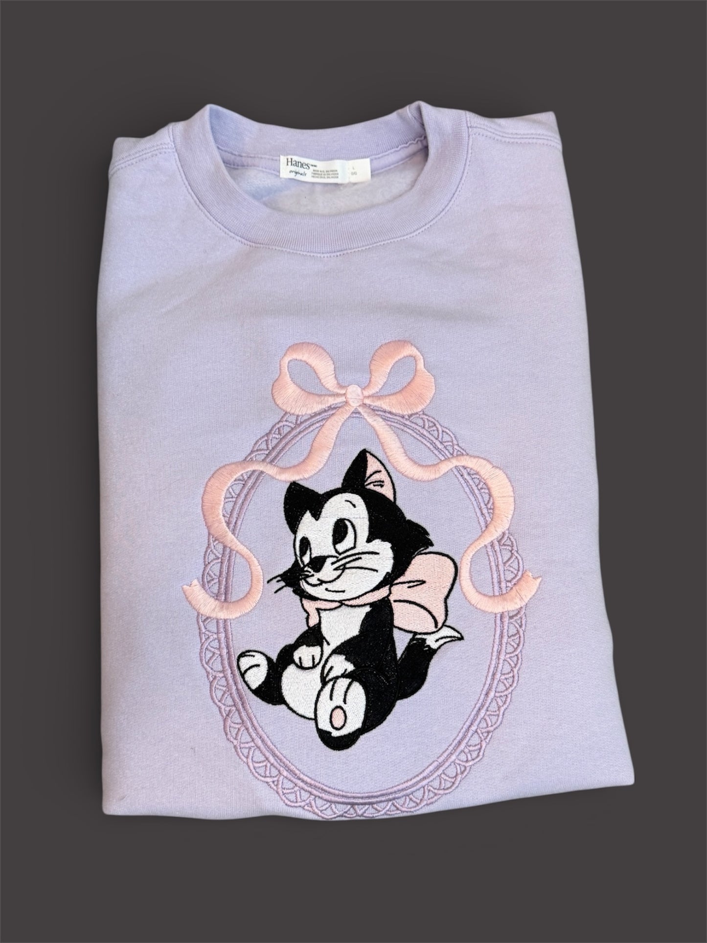 🐾 Figaro-Inspired Embroidered Sweatshirt 🐾